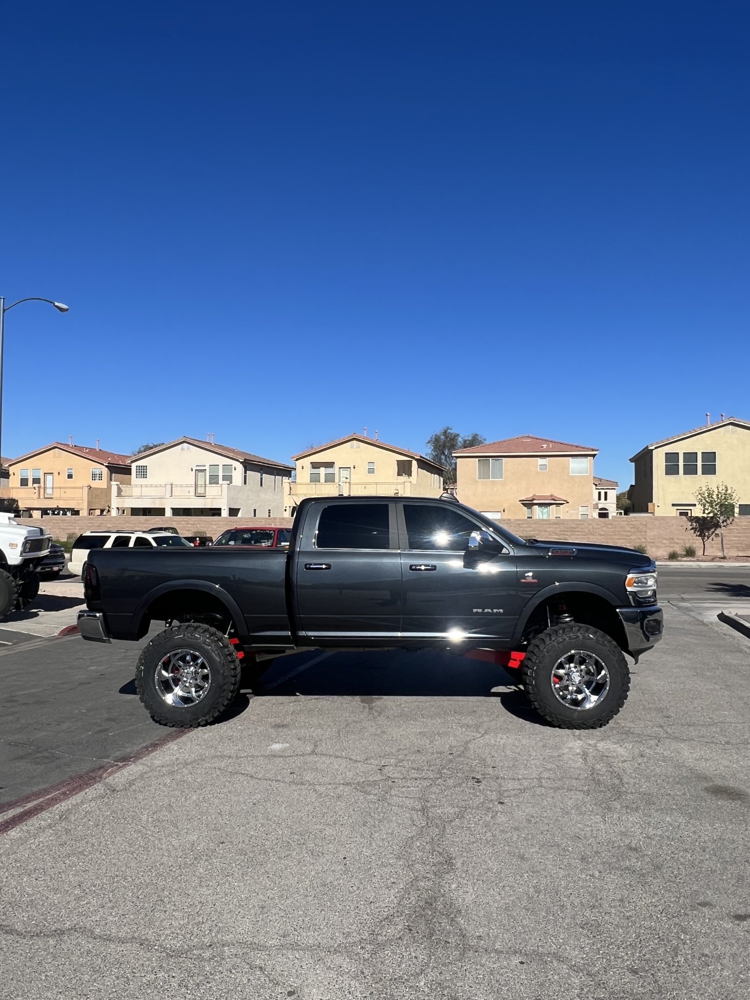 2022 Ram 2500 Laramie Wheel & Tire Package