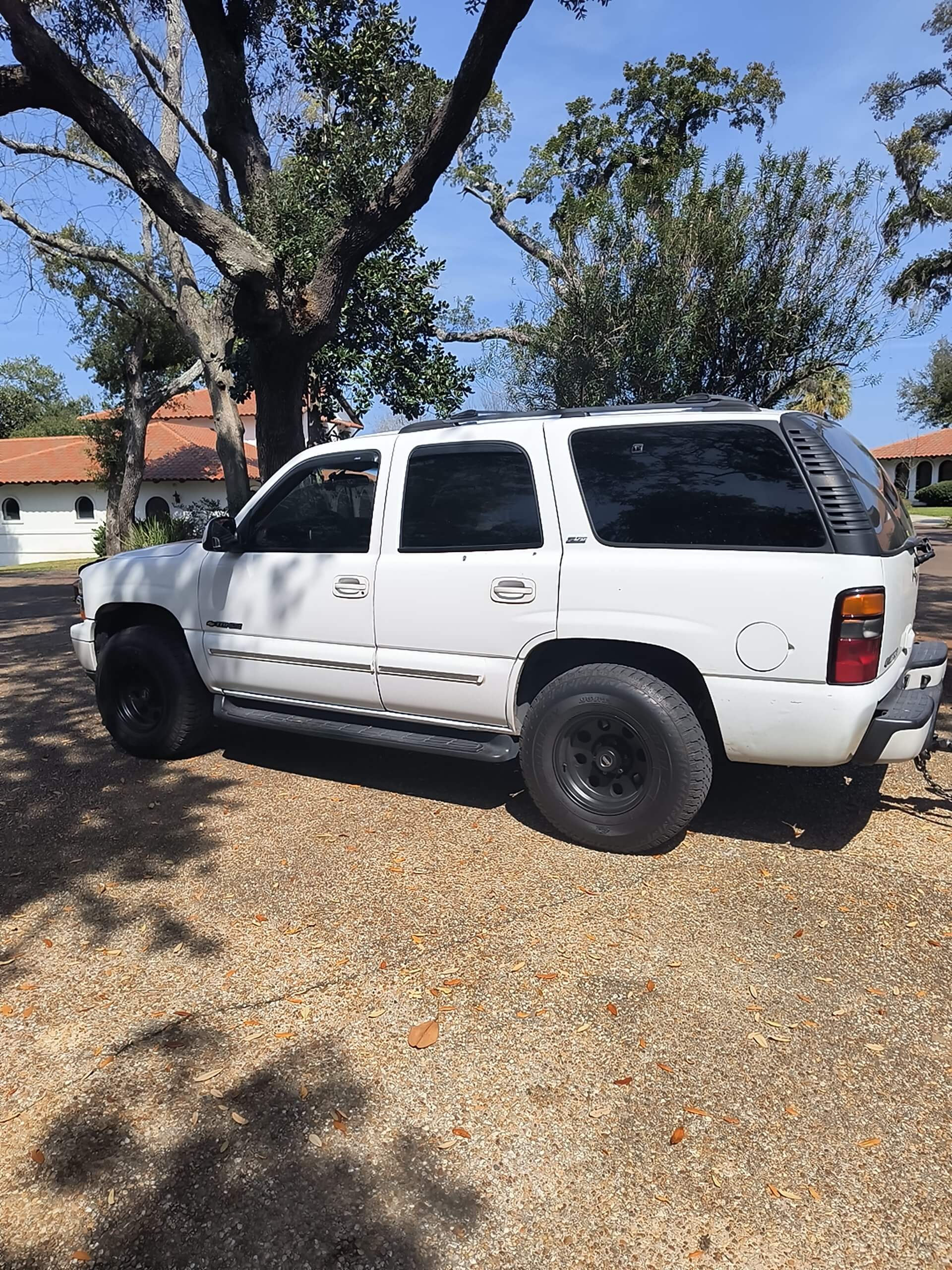 2001 Chevrolet Tahoe LT w-Z71 - Off-Road Rim Financing, image size:1920x2560