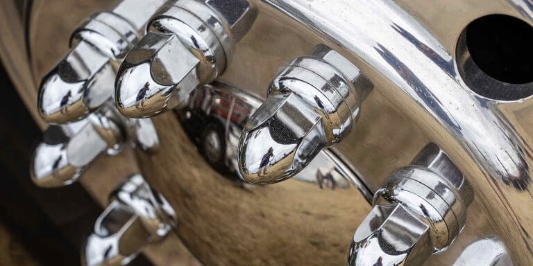 why are there spikes on truck tires